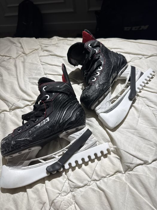 Коньки детские бауер