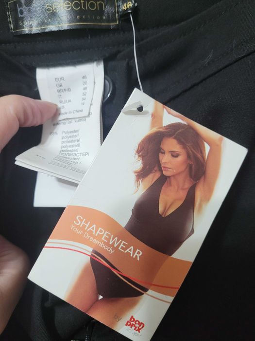 Pantaloni negri cu sort modelator integrat, noi marimea 46EU