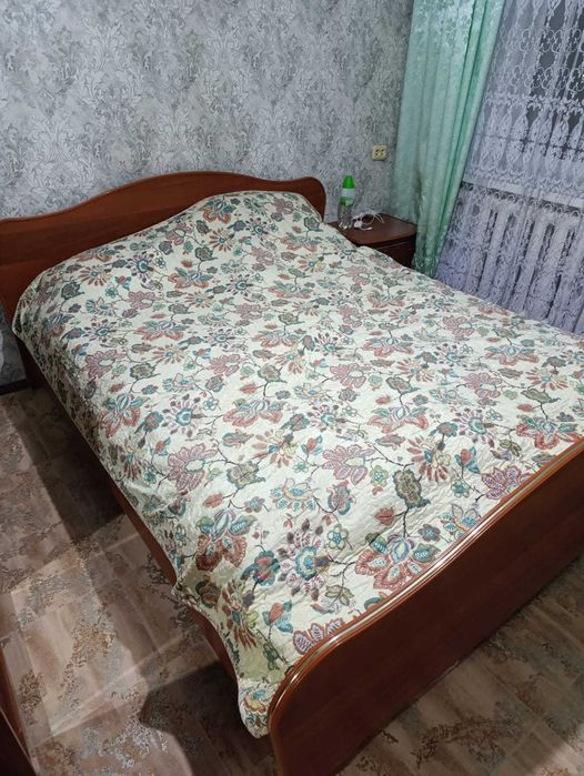 Кровать двуспальная