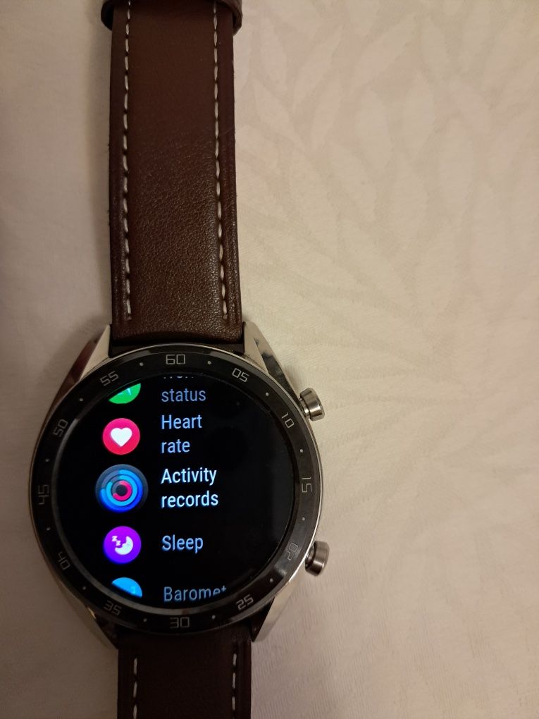 Смарт часовник Huawei watch GT1
