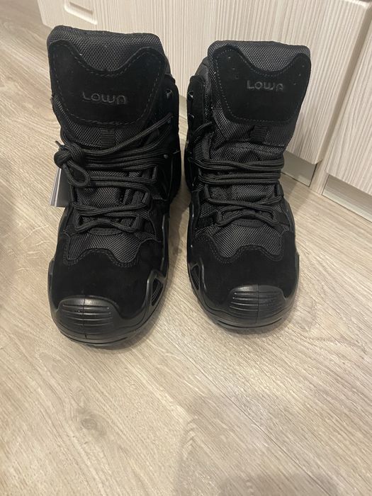 Ghete Lowa Zephyr Mid