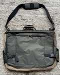 Geanta pt voiaj/transport costum khaki
