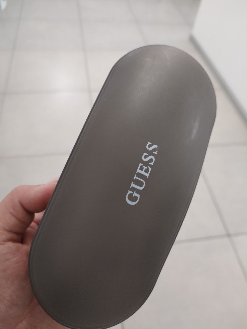 Оригинални очила Guess