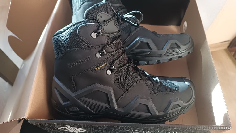 Зимни кубинки 43 номер