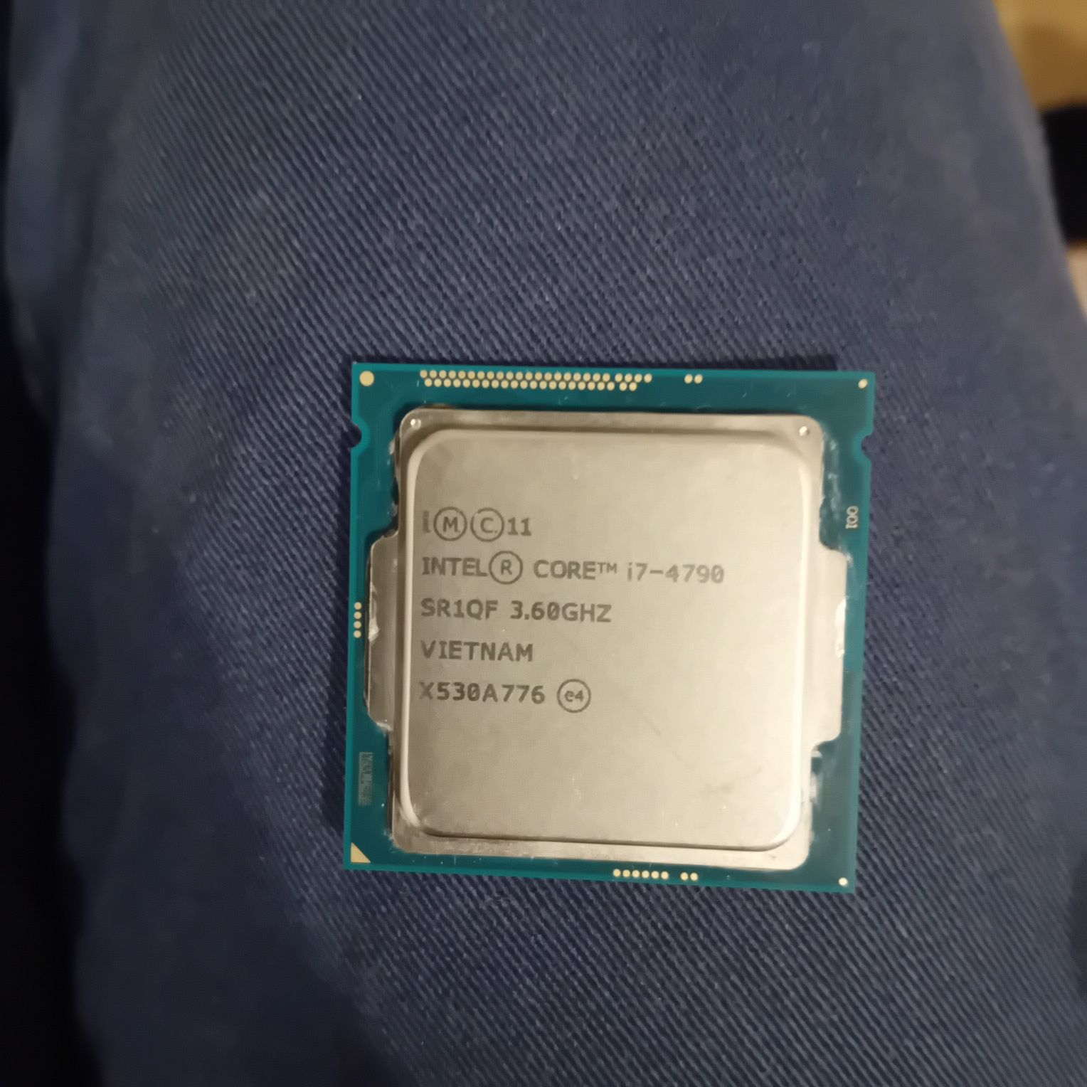 Intel core i7-4790 SR1QF 3.60GHZ