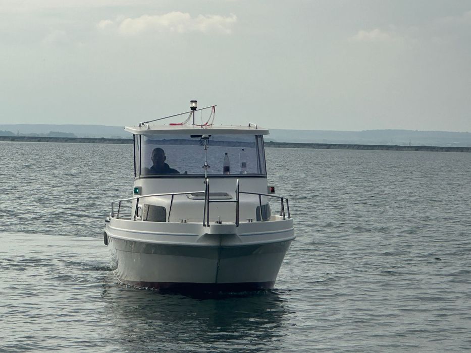 Vand barca Pilot House, Drago 2000