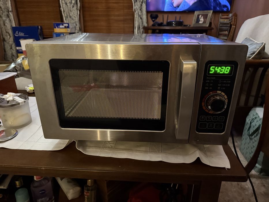 Професионална микровълнова CaterTech