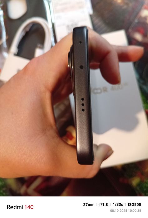 Продава,бартер Honor 400 5G гаранция