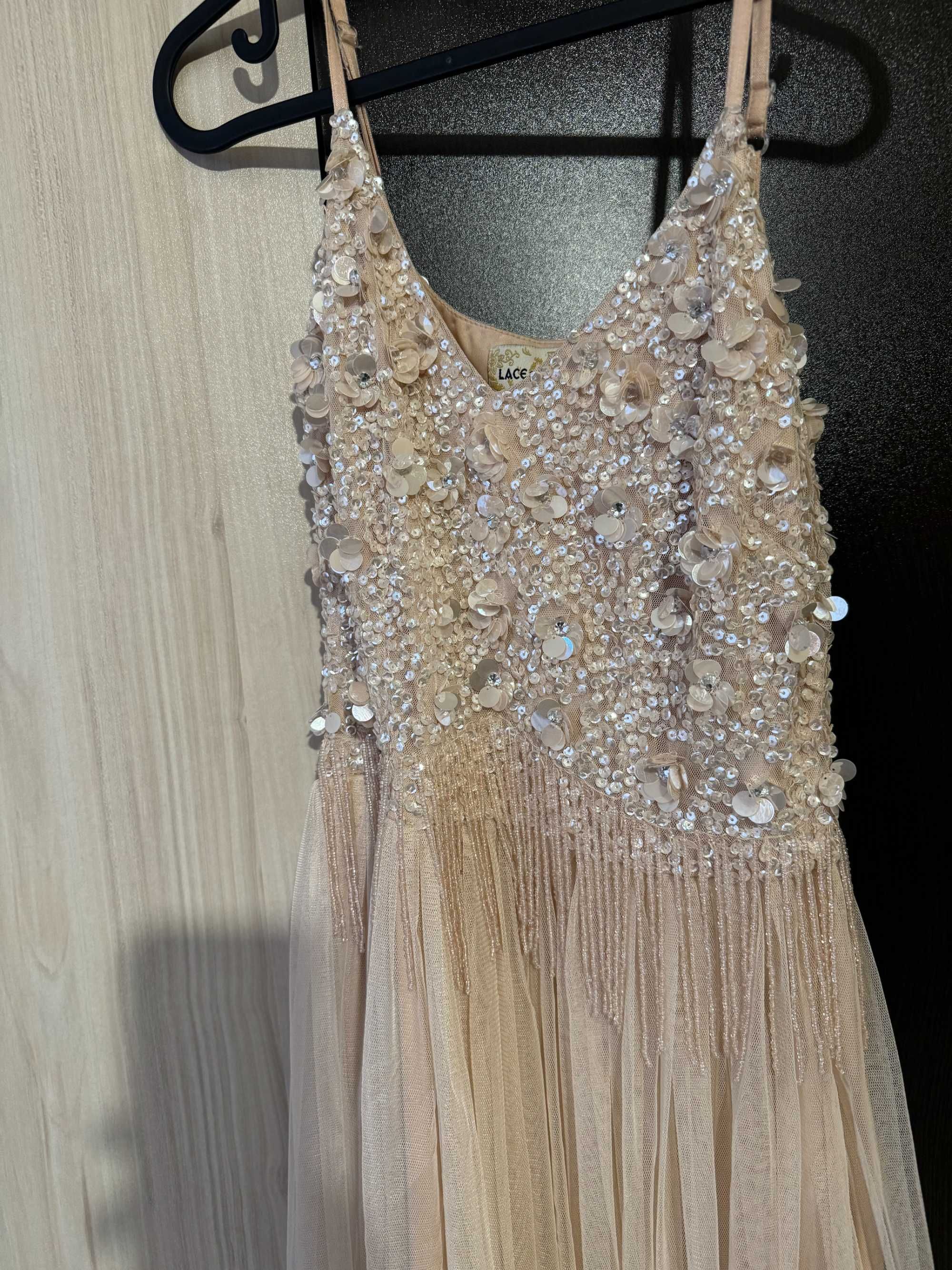 Официална дамска рокля Lace & Beads