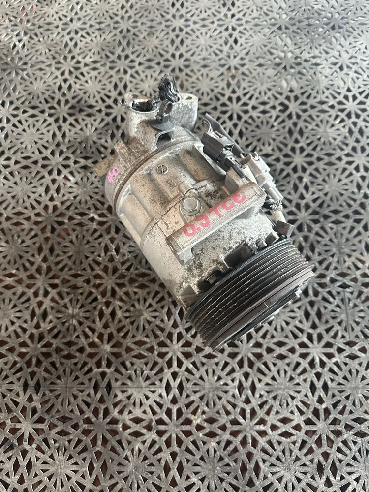 Compresor AC Renault Clio 1.2 TCE cod 926000217R an 2013 - 2019