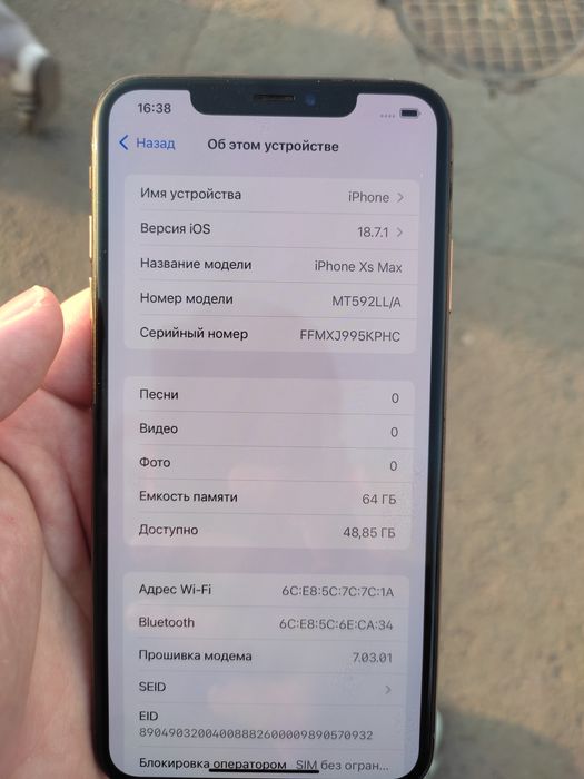 Iphone Xs max 64