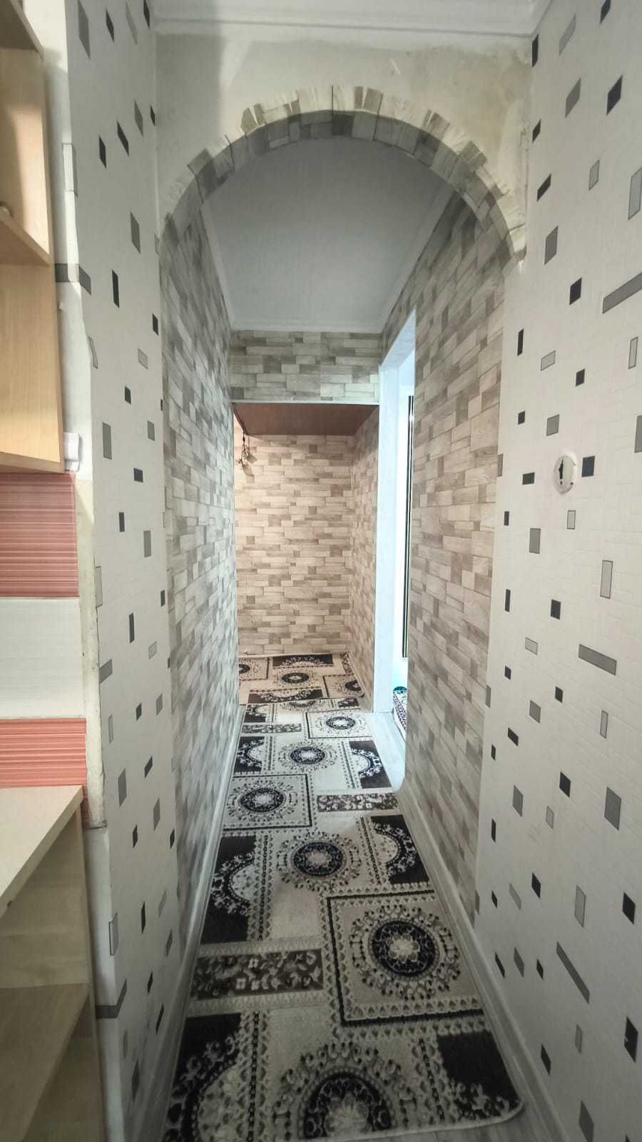 Продаю 2 ком квартиру по ул. Абая (3 мкр)