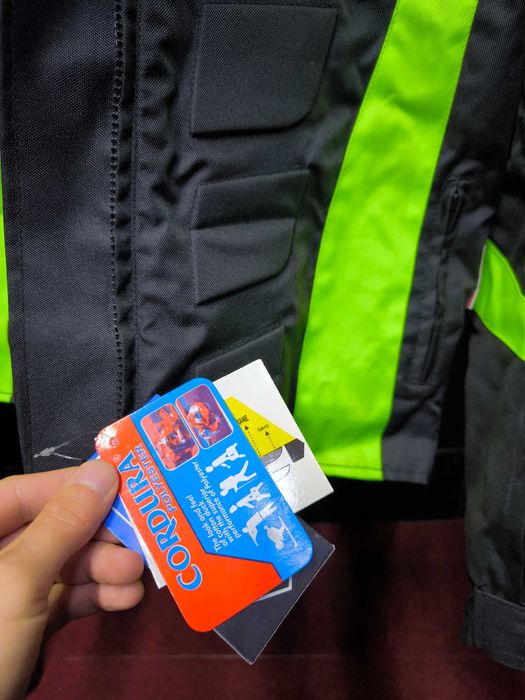 Geaca moto de iarna NOUA, protectii umeri, coate, spate, impermeabila