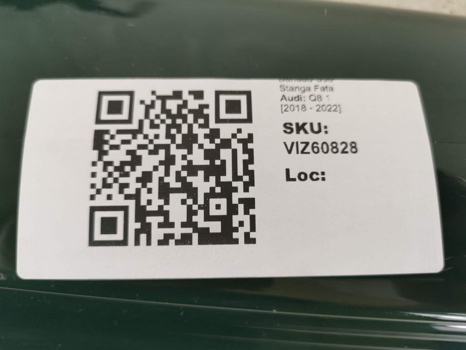 Ауди Q8 / Audi Q8 [ - ] Оригинален лявостранен преден вратен праг в до