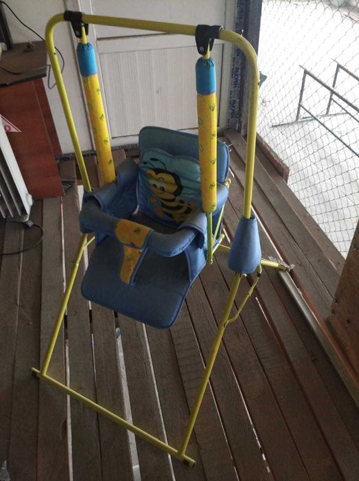 Продам детскую качелю