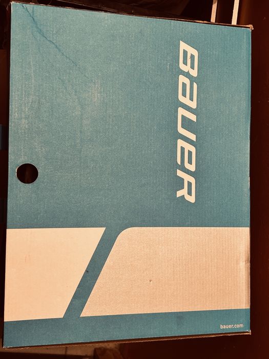 Bauer коньки профисиональные