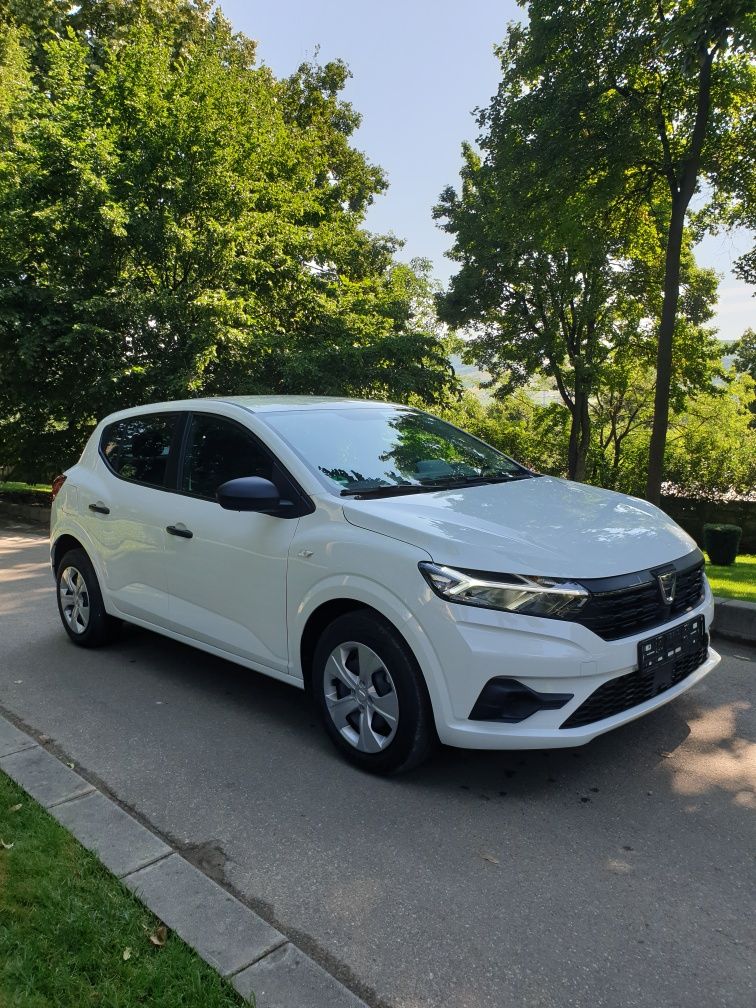 Dacia Sandero,  an 2023, 2700 KM, 1.0 BENZINA,Manuala