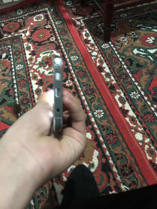 Samsung note 5 sotiladi hotirasi 4.32 gb