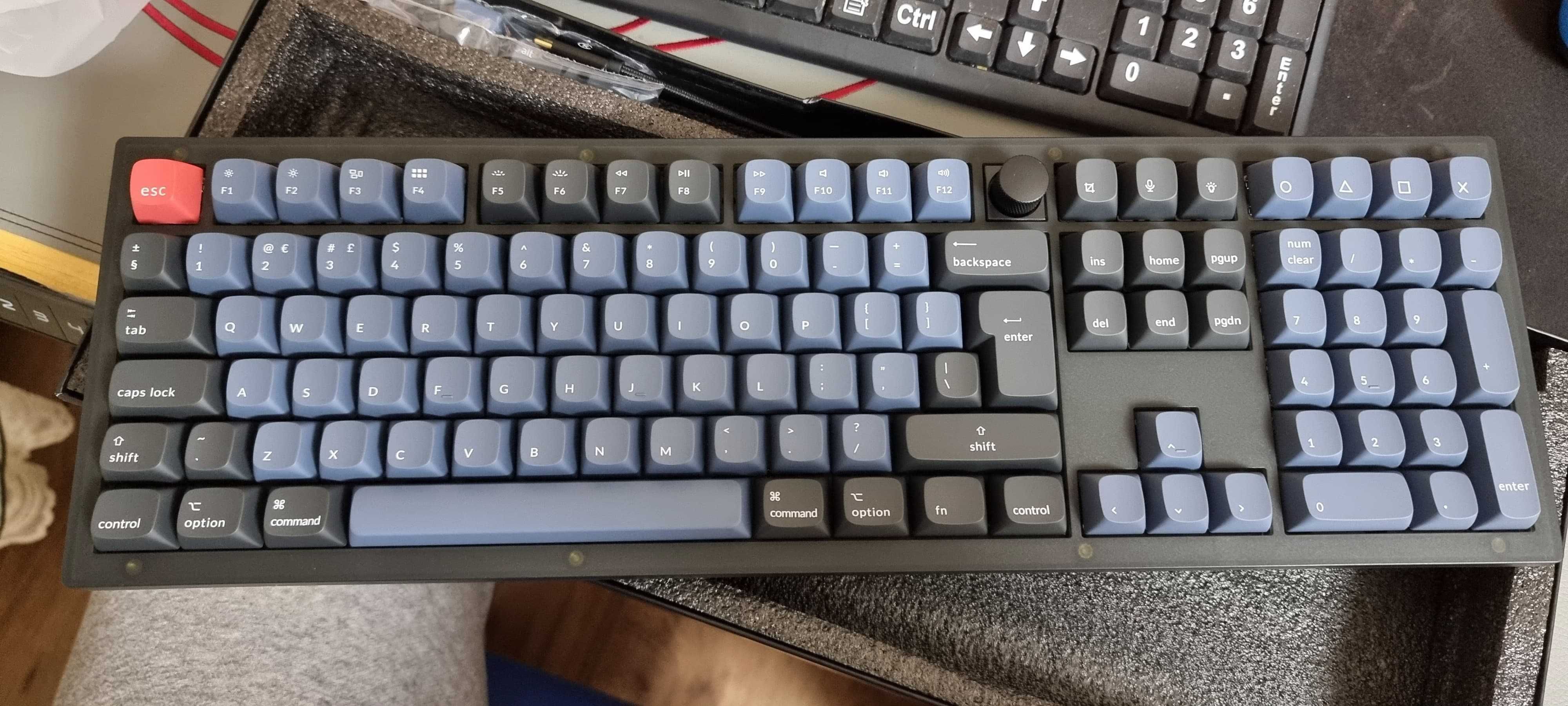 Tastatura Mecanica Keychron V6 QMK ISO UK Layout