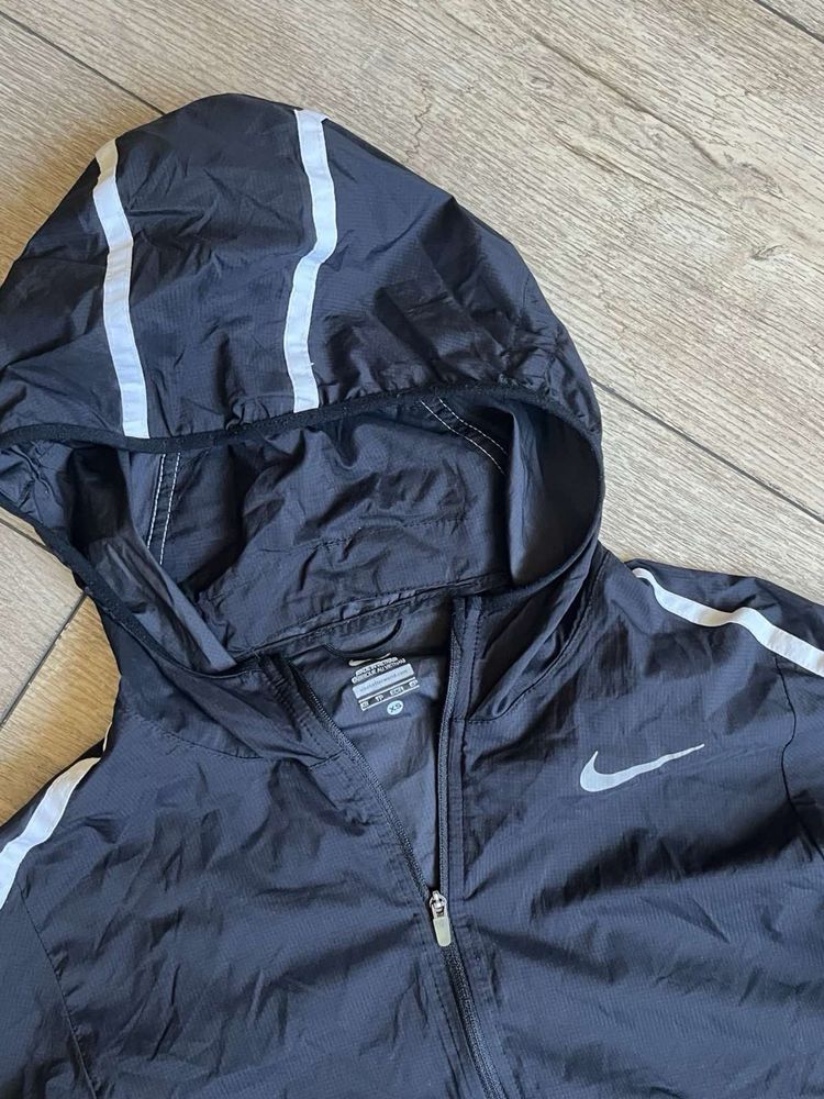 Дамско спортно яке/ Nike XS