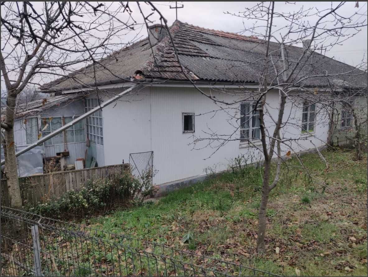 Casa de vanzare - Comuna Albesti, Judetul Botosani