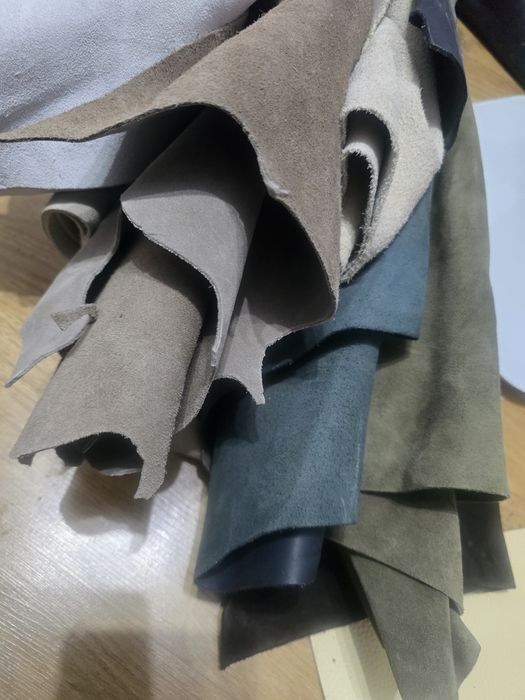 Lot velur (piele întoarsă) IV