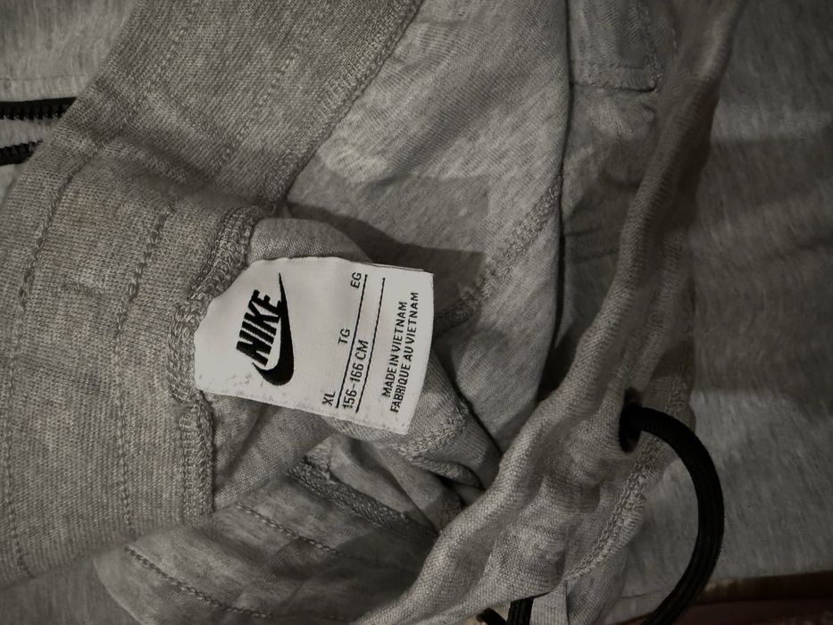 Оригинален екип NIKE tech fleece