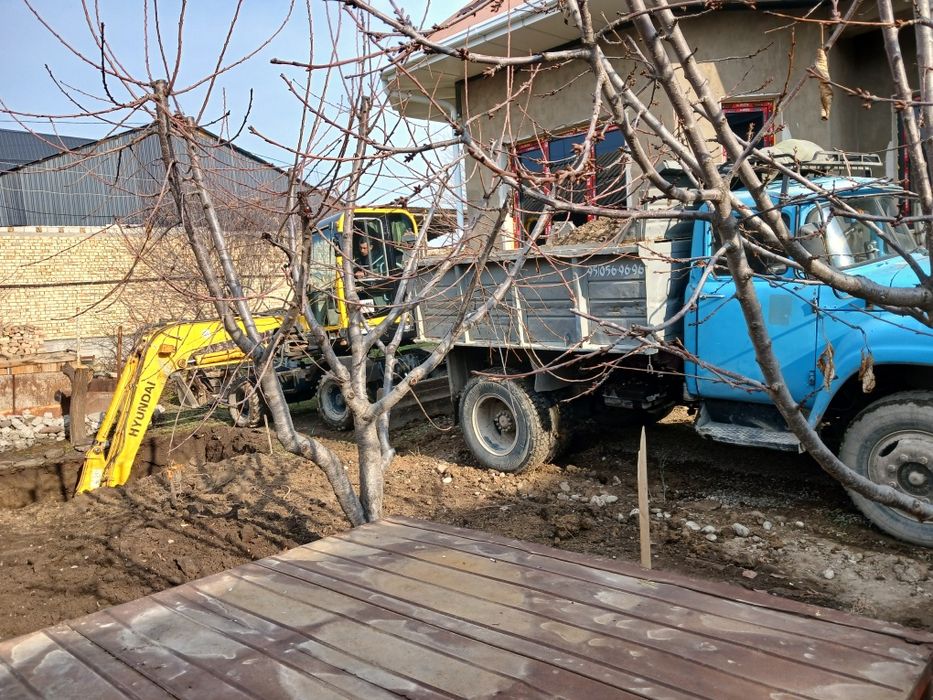 Услуга   ЭКСКАВАТОРА услуги по вывозу мусора
Землеройные работы
Вы