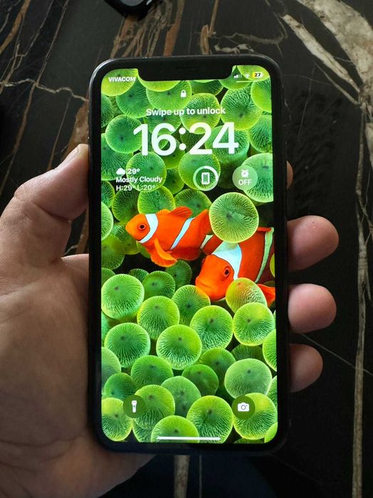 IPhone 11 64gb black full pack