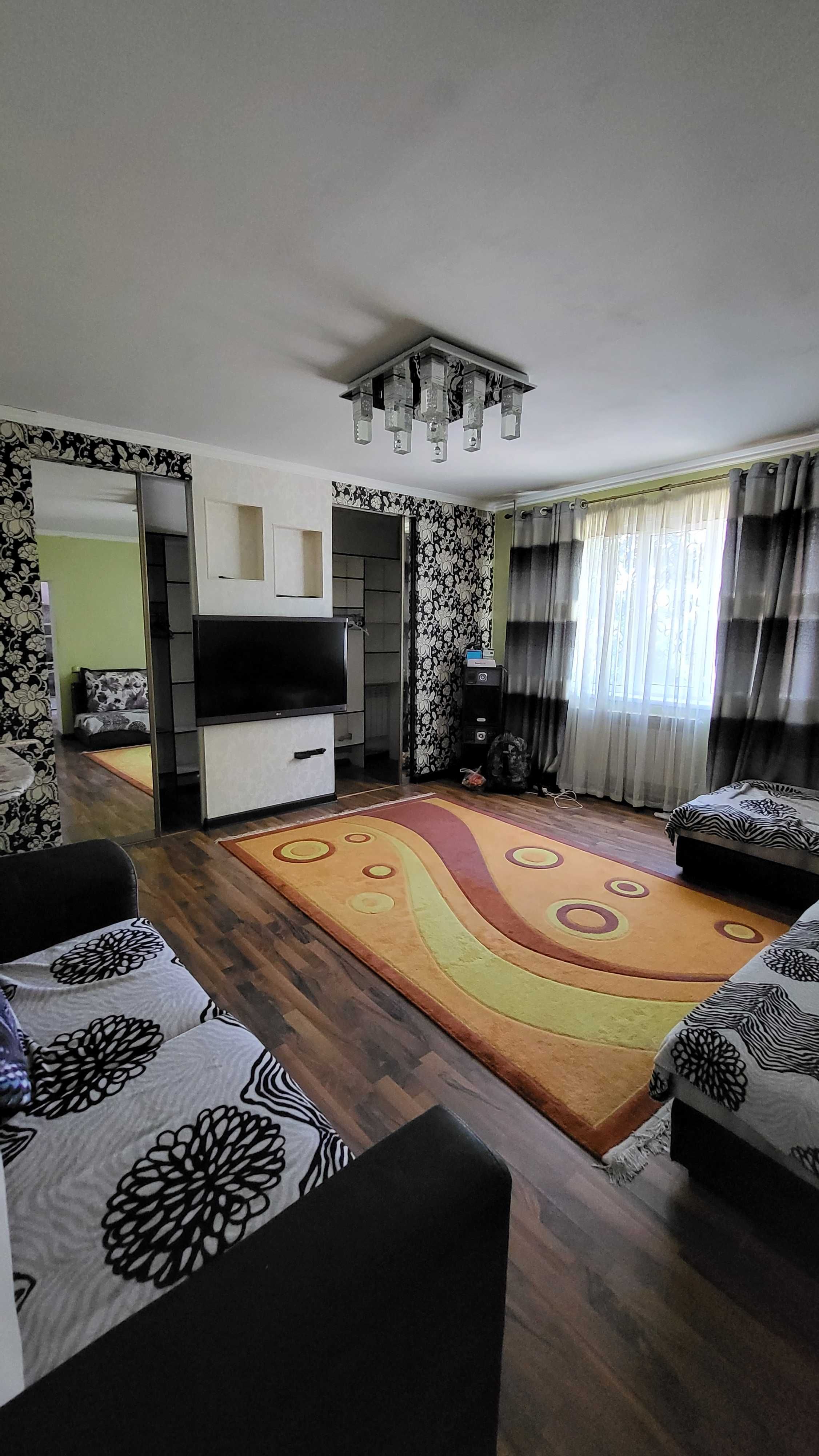 Продам дом 8 комнат