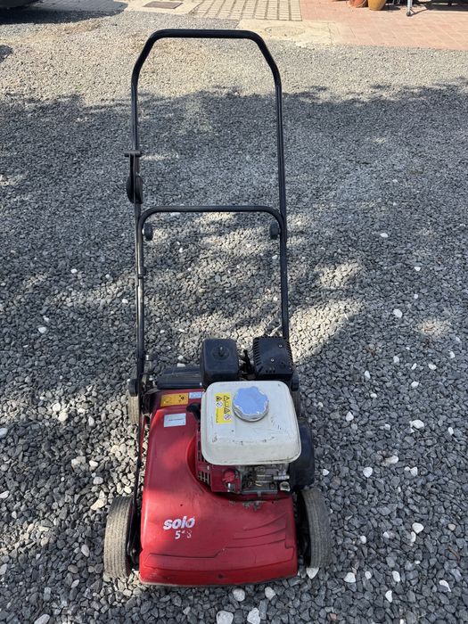 Vand masina de aerat gazon cu motor GX160 Honda