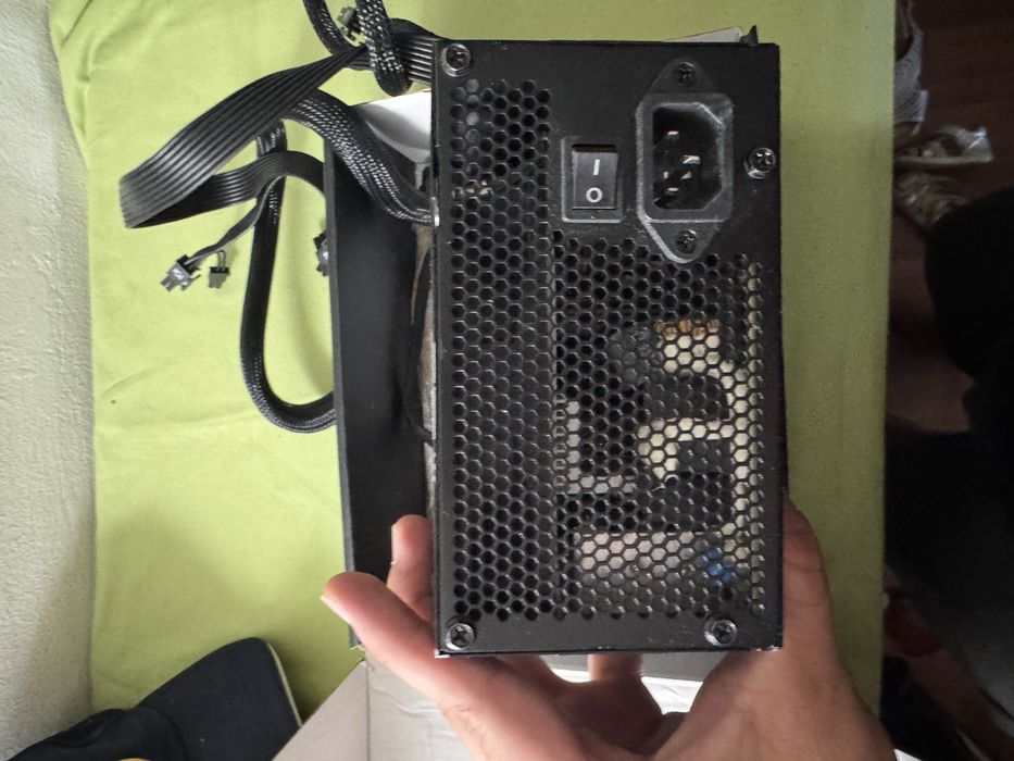 Sursa Corsair CX550M CV550