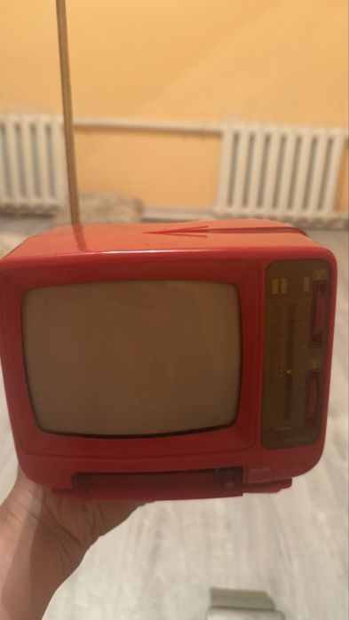 Продам телевизор