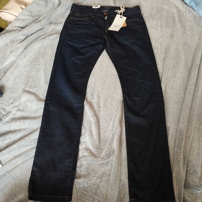 Scotch and soda 28/32