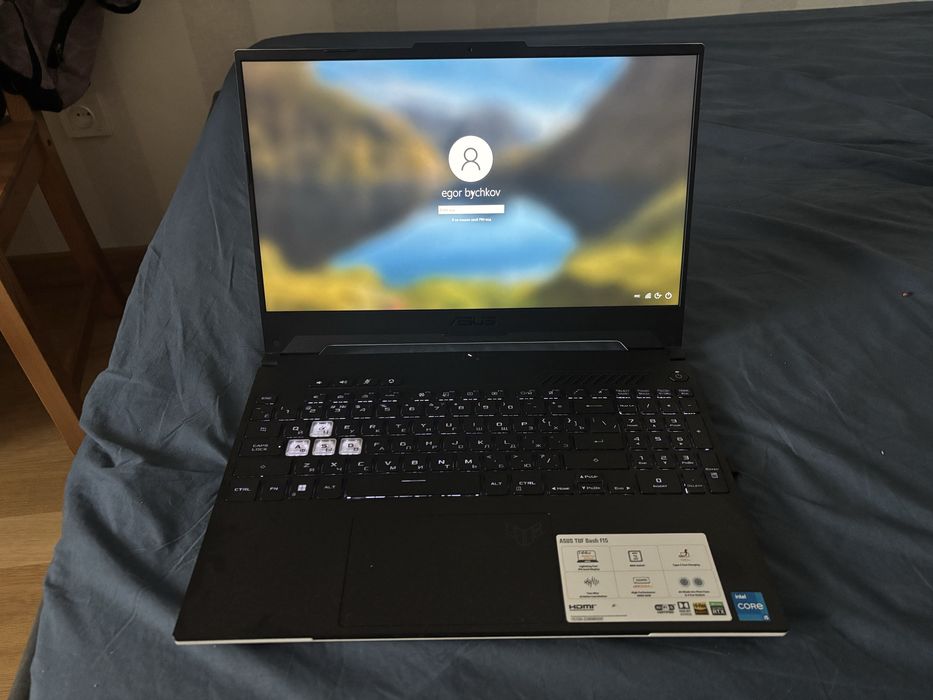 Asus tuf gaiming F15 FX517ze игровой