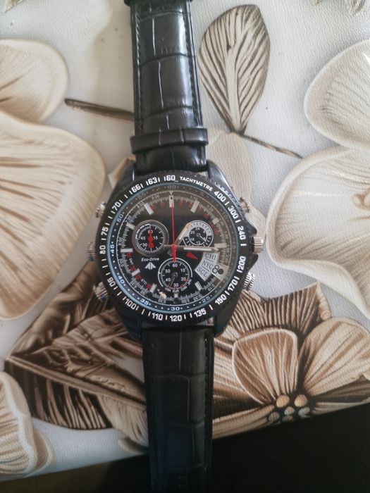 Часовник с камера НОВ