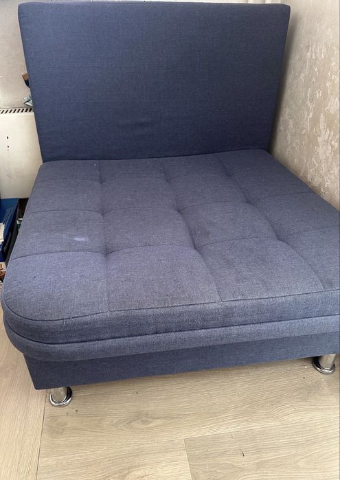диван синий складывающийся