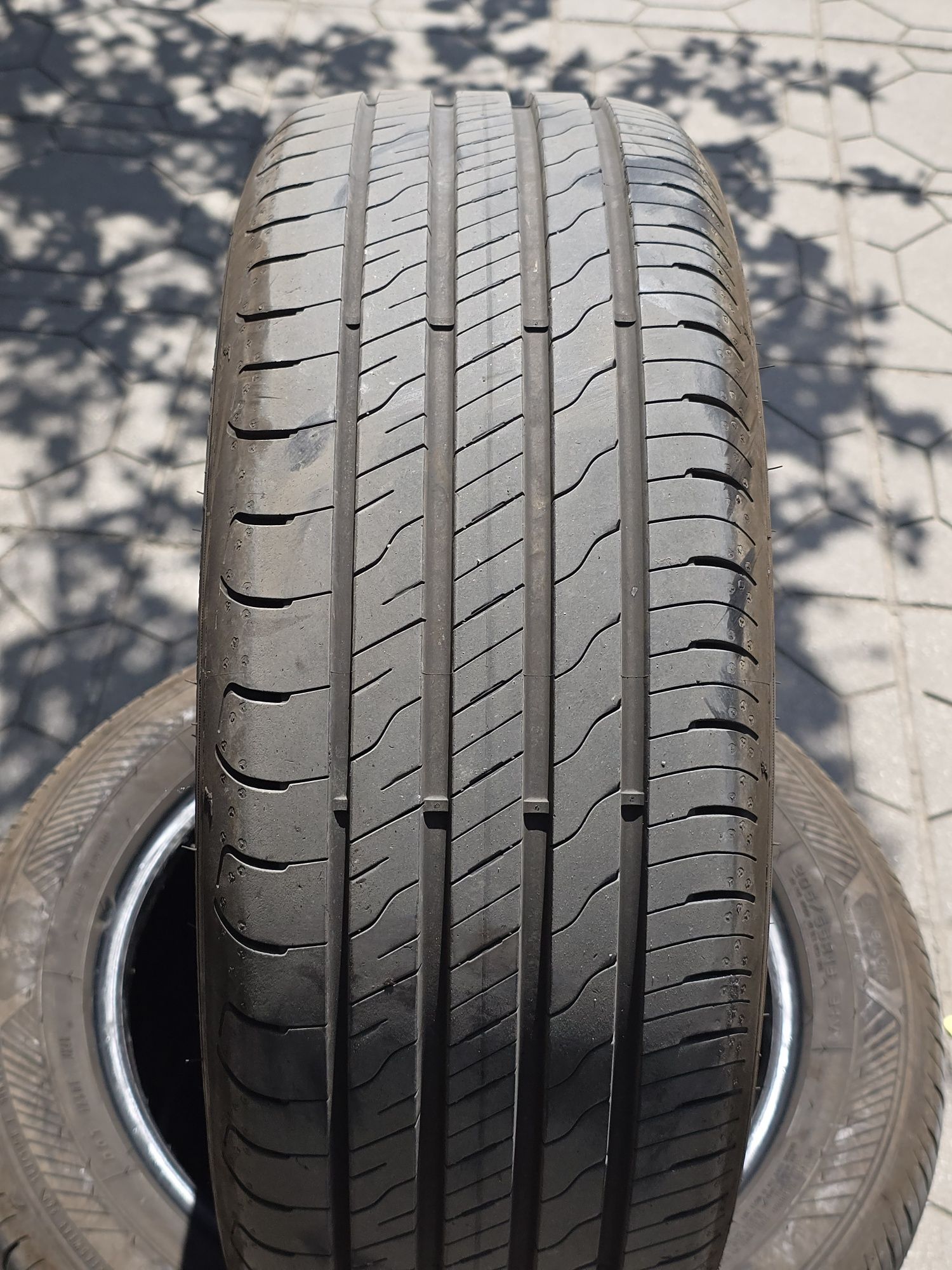 3бр. летни гуми 205/55/16 GOODYEAR Efficientgrip performance 2 (DOT а