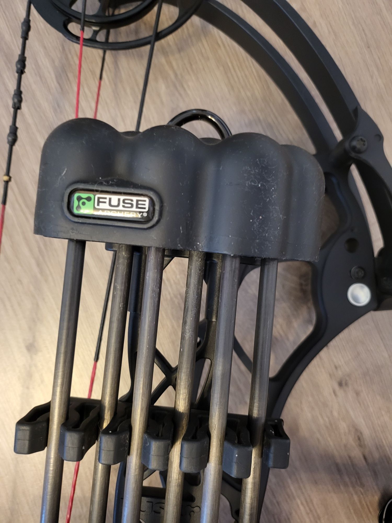 Arc compound PSE Beast Ext