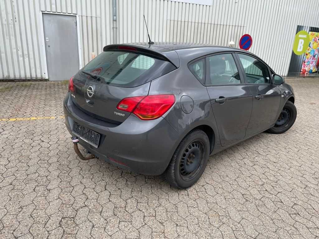 opel astra j 1.7 cdti на части опел астра ж 1.7 цдти