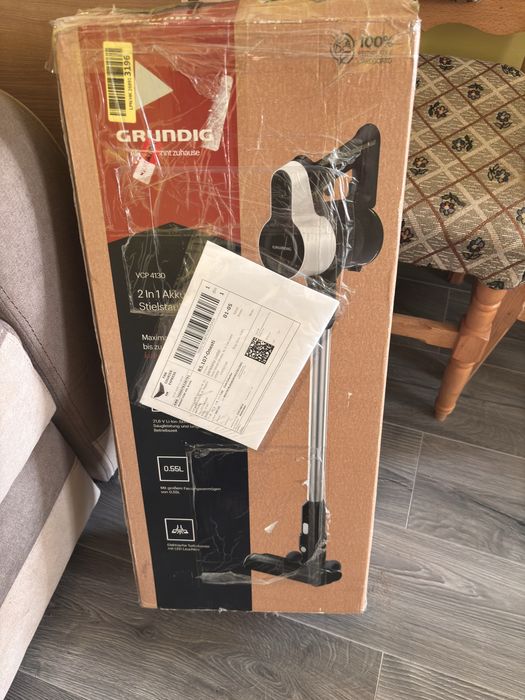 Aspirator pe acumulator 23v