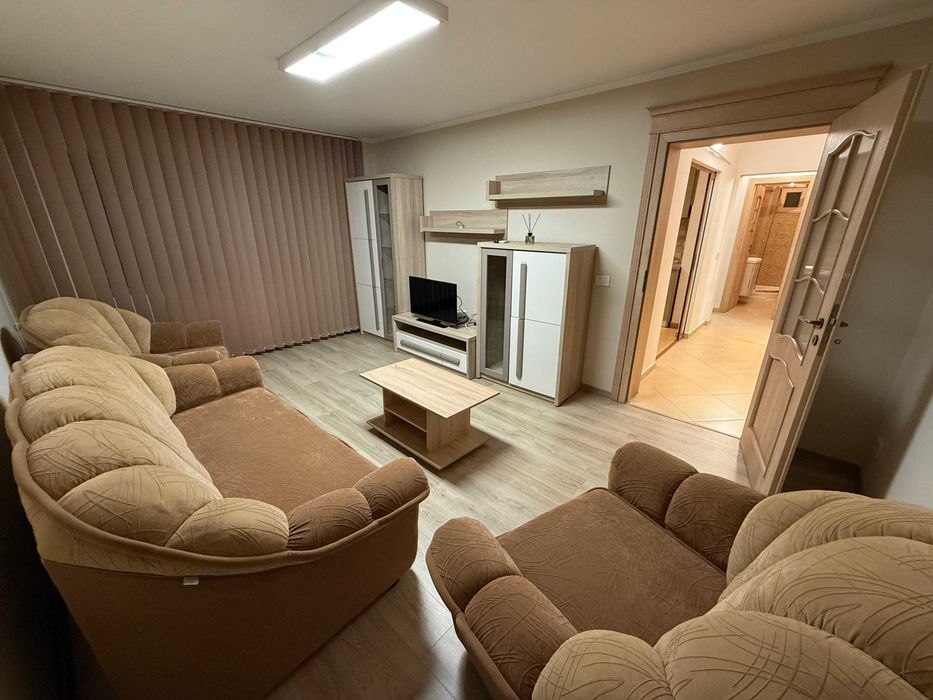 Apartament cu 3 camere langa Tragul de Craciun