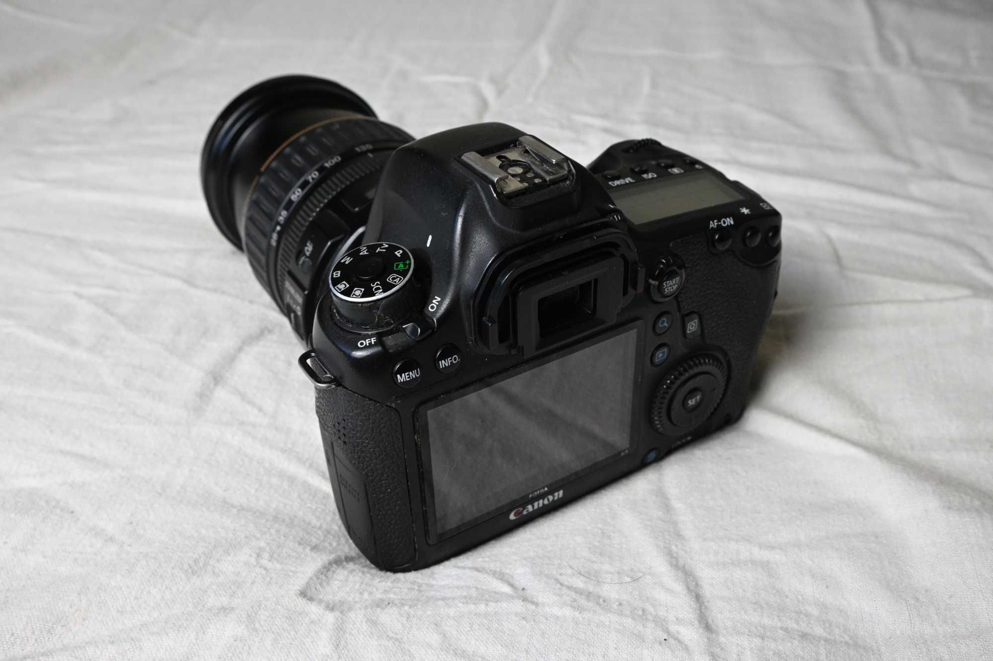 Canon EF 28-135mm f3.5-5.6 IS Obiectiv Full-Frame