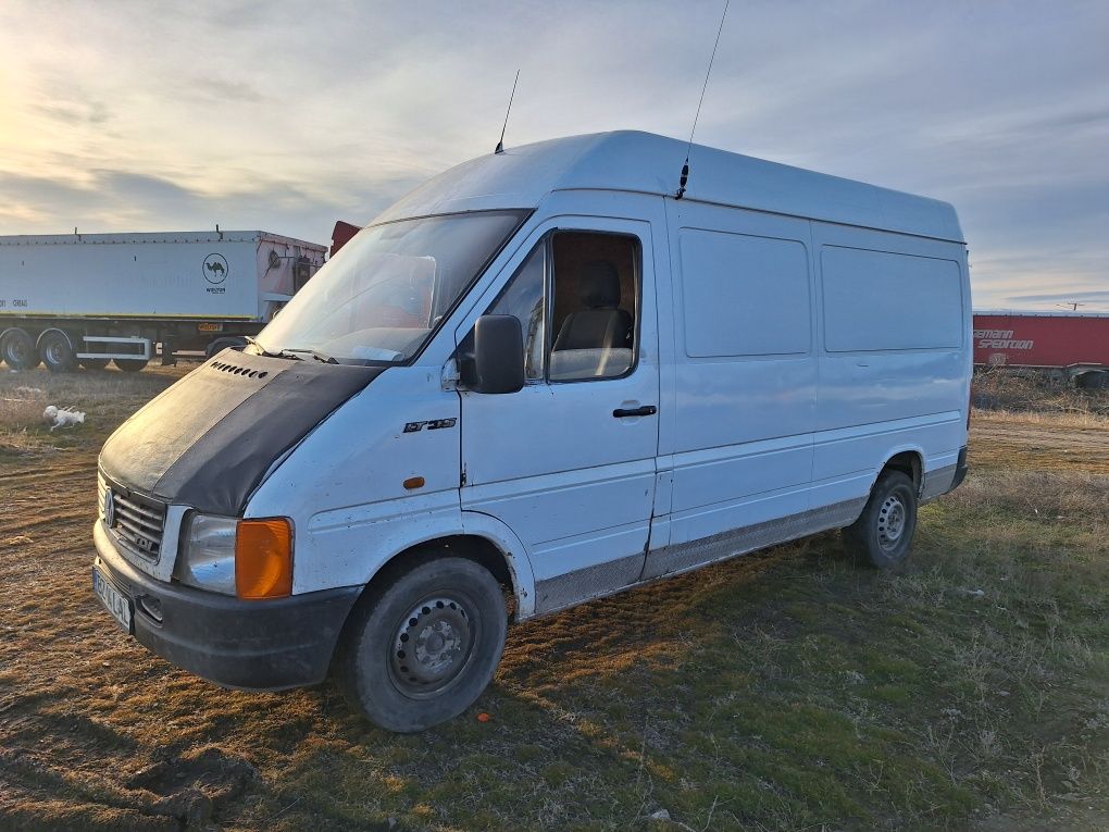 Dezmembrez Vw LT Motor 2.5 101 cp cutie punte arcuri cârlig