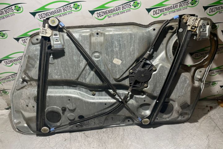Macara geam stanga fata 3B4 837 751 BS Volkswagen VW Passat B5