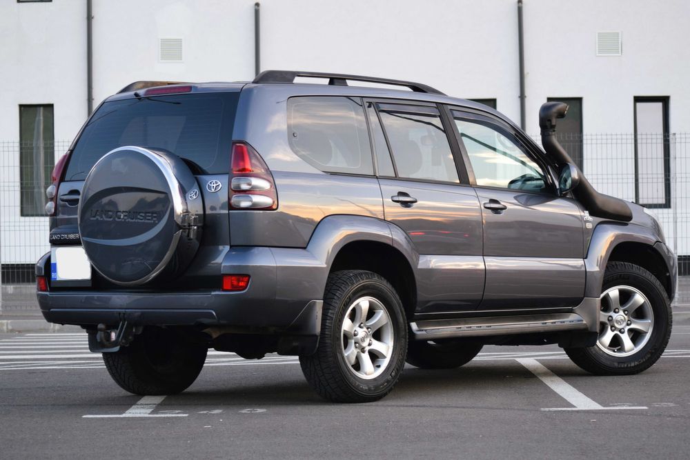 Vand/Schimb Toyota Land Cruiser,3.0d 166 cp ,automata, stare excelenta