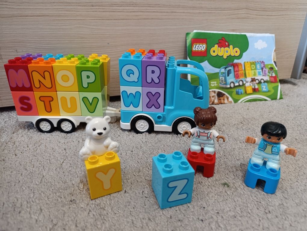 Lego duplo camionul cu litere
