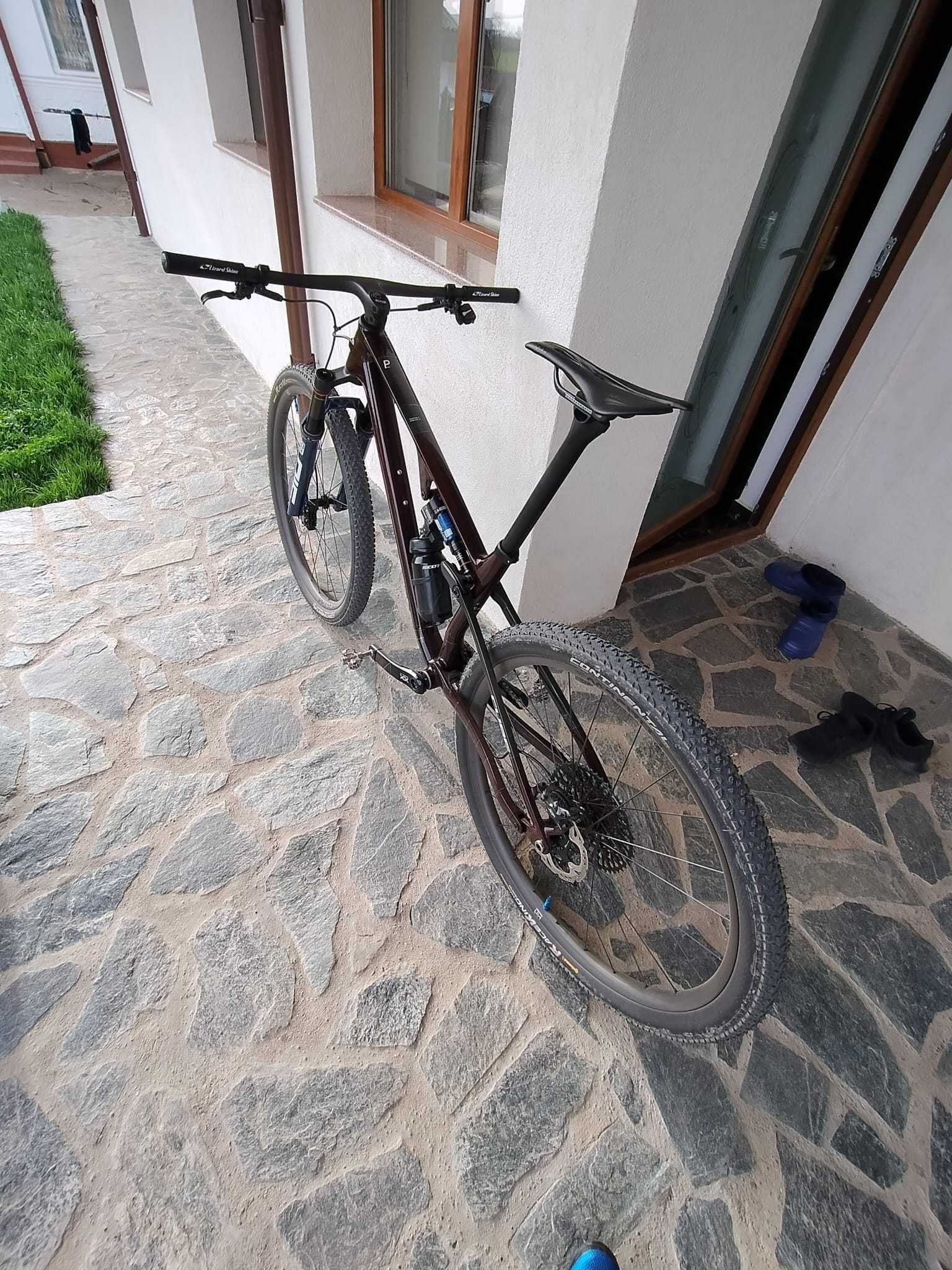 Bicicleta MTB Cube AMS One11 C:68X M (nu Trek, Specialized, Pinarello)