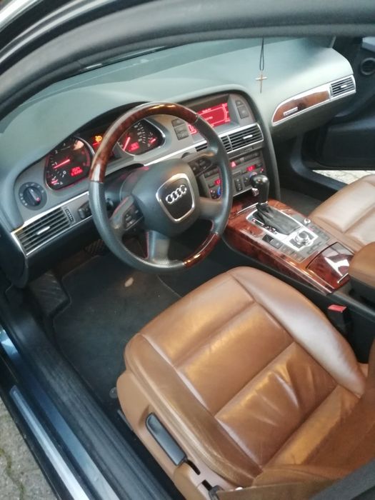 Audi A6 quattro 2.7