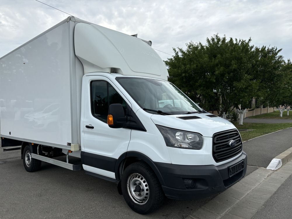 Ford transit 4.3m lungime 2018 posibilitate rate